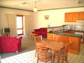 Campaspe Lodge - Accommodation 4U 1