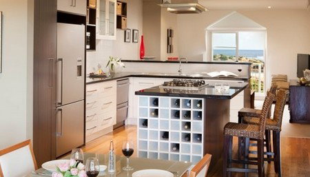 Quality Suites Deep Blue - Accommodation 4U 4