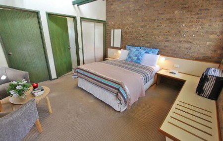 The Beachfront Motel - Accommodation 4U 2