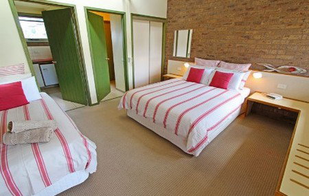 The Beachfront Motel - Accommodation 4U 3