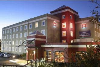  Accommodation 4U