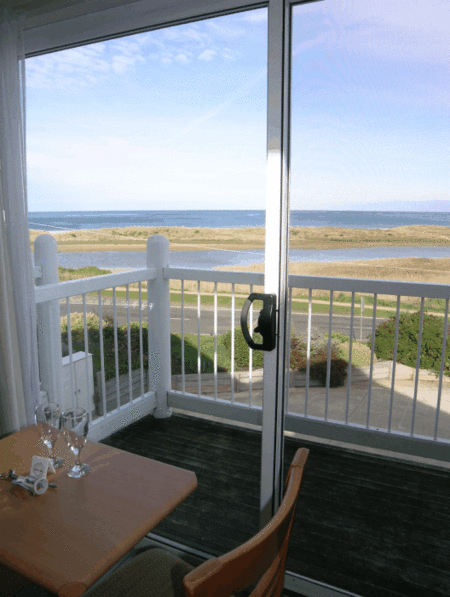 A Great Ocean View Motel - Accommodation 4U 1