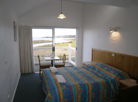 A Great Ocean View Motel - Accommodation 4U 3