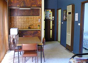Arch Motel - Accommodation 4U 1
