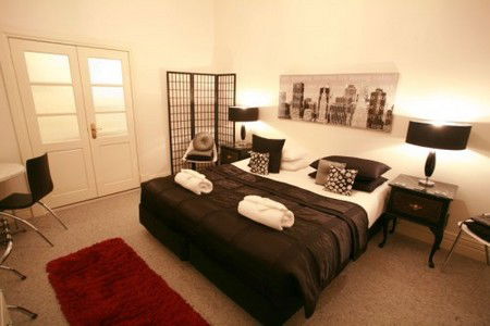  Accommodation 4U