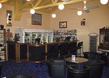 Comfort Inn Bay Of Isles - Accommodation 4U 4