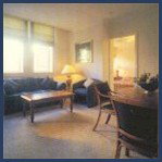 Manor Apartment Hotel - Accommodation 4U 5