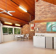 Glen Eden Beach Resort - Accommodation 4U