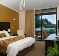 Whale Motor Inn - Accommodation 4U