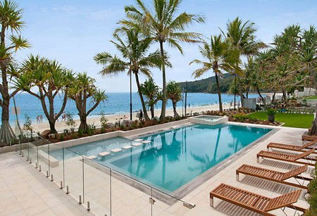 Fairshore Beachfront Apartments - Accommodation 4U 0