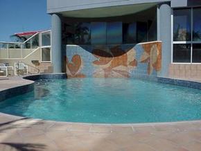 Beachfront Towers - Accommodation 4U 1