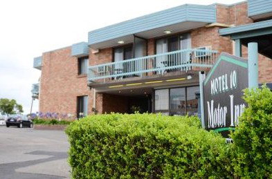 Motel 10 Motor Inn - Accommodation 4U 0