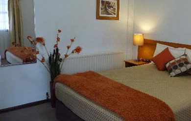 Colonial Lodge Motor Inn - Accommodation 4U 2