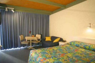 Kingfisher Motel - Accommodation 4U 0