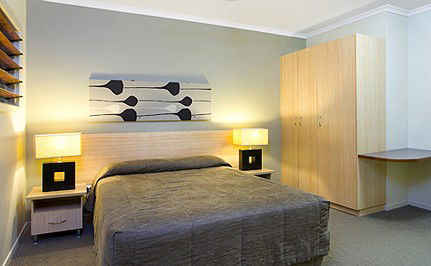  Accommodation 4U