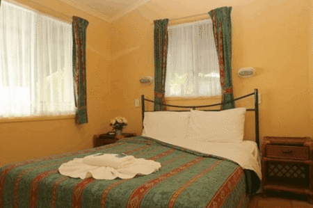 Cane Village Holiday Park - Accommodation 4U