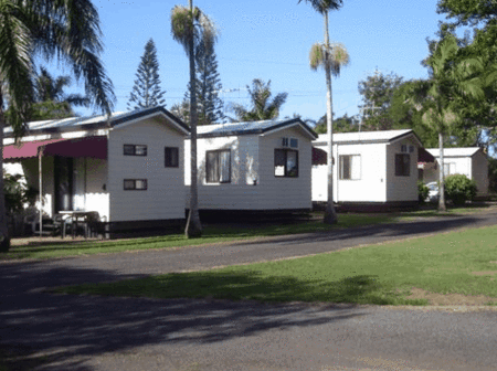 Oakwood Caravan Park - Accommodation 4U 5