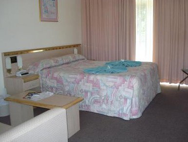 Colonial Motor Lodge - Accommodation 4U 3