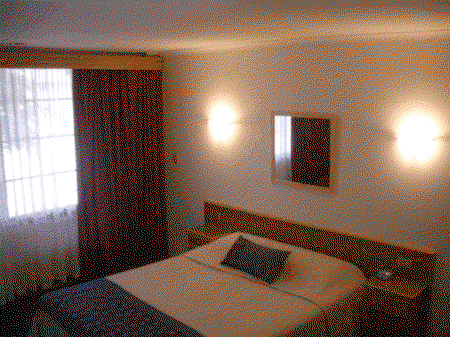 Adelaide Aviators Lodge - Accommodation 4U 1