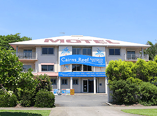 Cairns Reef Apartments And Motel - Accommodation 4U 0