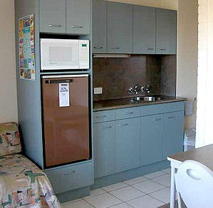 Caloundra Suncourt Motel - Accommodation 4U 2