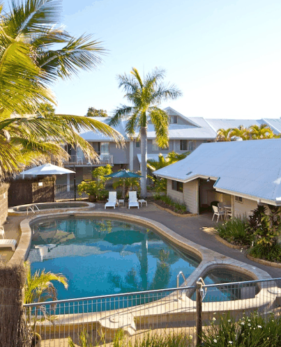 Pelican Beach Resort - Accommodation 4U