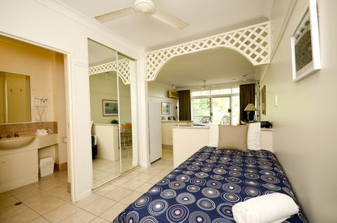 Reef Palms - Accommodation 4U 3
