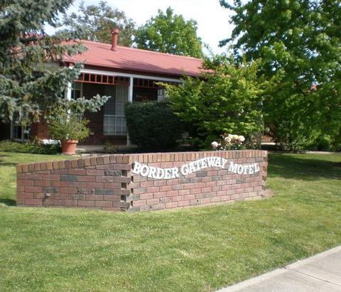 Golden Chain Border Gateway Motel - Accommodation 4U 1