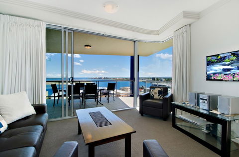 Pumicestone Blue Resort - Accommodation 4U 2