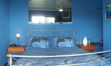 Airlie Beach Myaura Bed And Breakfast - Accommodation 4U 1