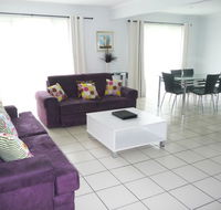 The Shores Holiday Apartments - Accommodation 4U