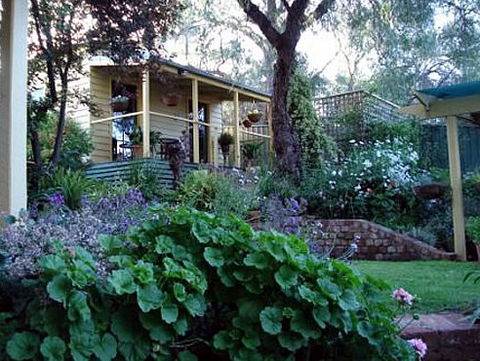 Bendigo Cottages - Accommodation 4U 2