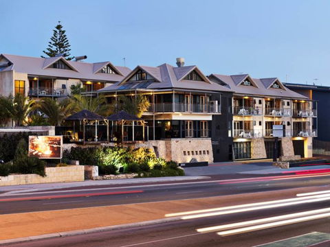 Sunmoon Boutique Resort - Accommodation 4U 0