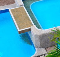 Waters Edge The Strand - Townsville - Accommodation 4U