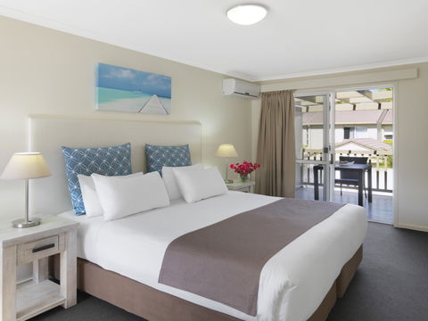 Oaks Oasis - Accommodation 4U 3