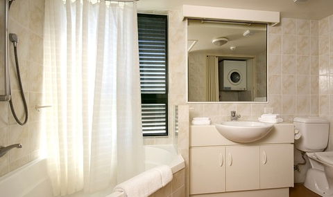 Tropic Towers Apartments - Accommodation 4U 1