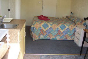 Beach Motor Inn - Accommodation 4U 3