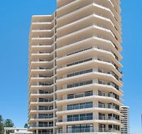 Beachside Tower - Accommodation 4U