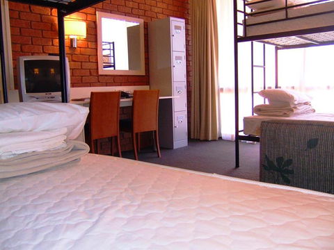 Alice In The Territory - Accommodation 4U 5