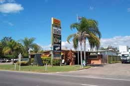 Queens Beach Motor Hotel - Accommodation 4U 0