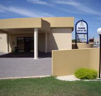 Golden Chain Tower Motor Inn - Accommodation 4U