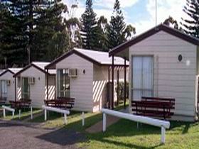 Victor Harbor Beachfront Holiday Park - Accommodation 4U 0
