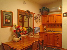 Willunga SA Accommodation 4U