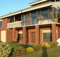 The Entertainer - Accommodation 4U