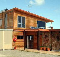 Shboo Shelly Beach Lodge - Accommodation 4U