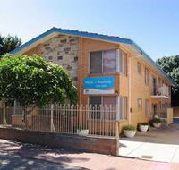 Waves on Broadway - Accommodation 4U