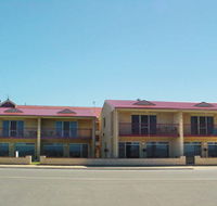 Tumby Bay Hotel Seafront Apartments - Accommodation 4U