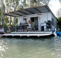 The Murray Dream Self Contained Moored Houseboat - Accommodation 4U