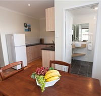 Bay 10 Accommodation - Accommodation 4U