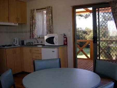 Seal Bay Cottages (Kaiwarra) - Accommodation 4U 3